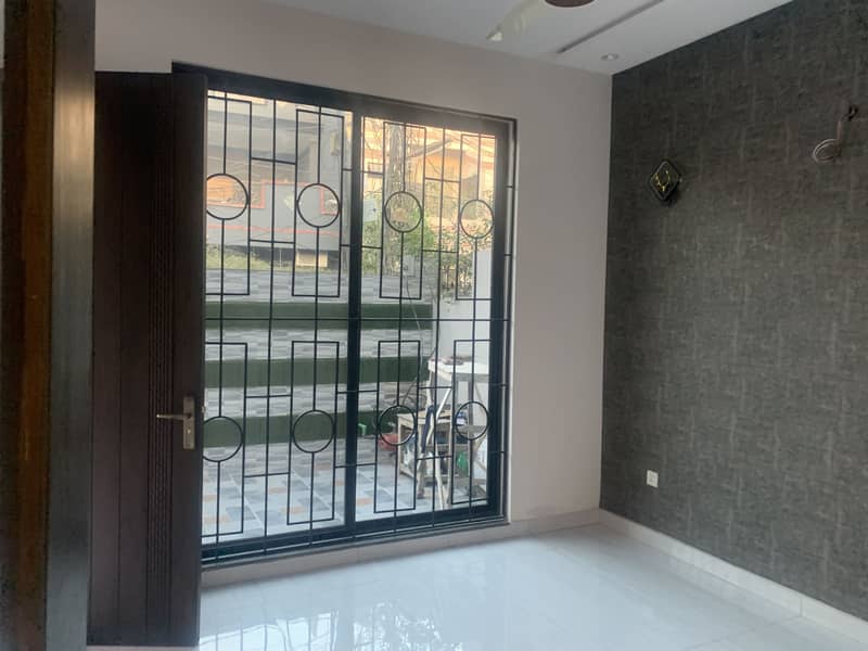 10 MARLA DOUBLE STORY BRAND NEW HOUSE FOR RENT 2