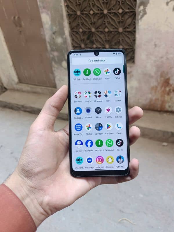 Sharp Aquos zero basic 5G 2