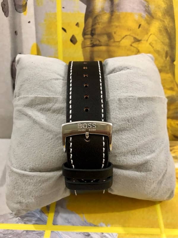 HUGO BOSS-BRAND NEW-ORIGINAL WATCH 4