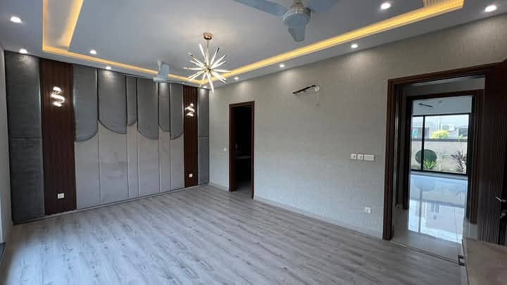 1 Kanal Lower Portion Available For Rent In Lake City 0