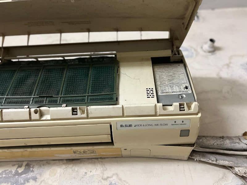 Mitsubishi A/C 1.5 Ton 2