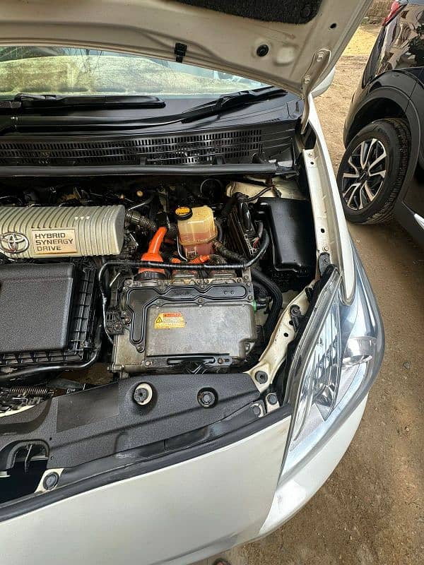 Toyota Prius 2010 1