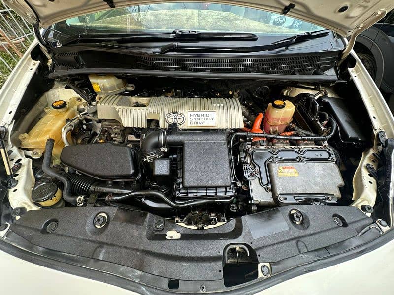 Toyota Prius 2010 3