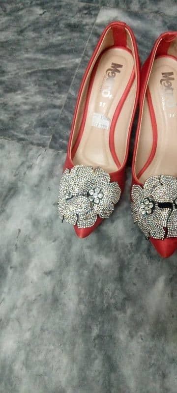 shoes for sale urgent for girls 5