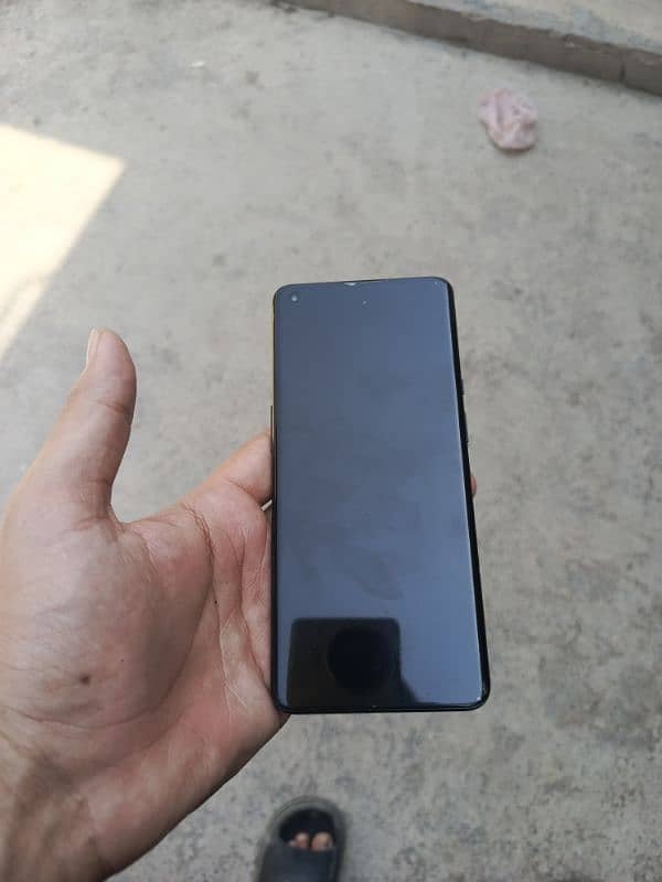 OnePlus 9 pro 256gb dual sim 3
