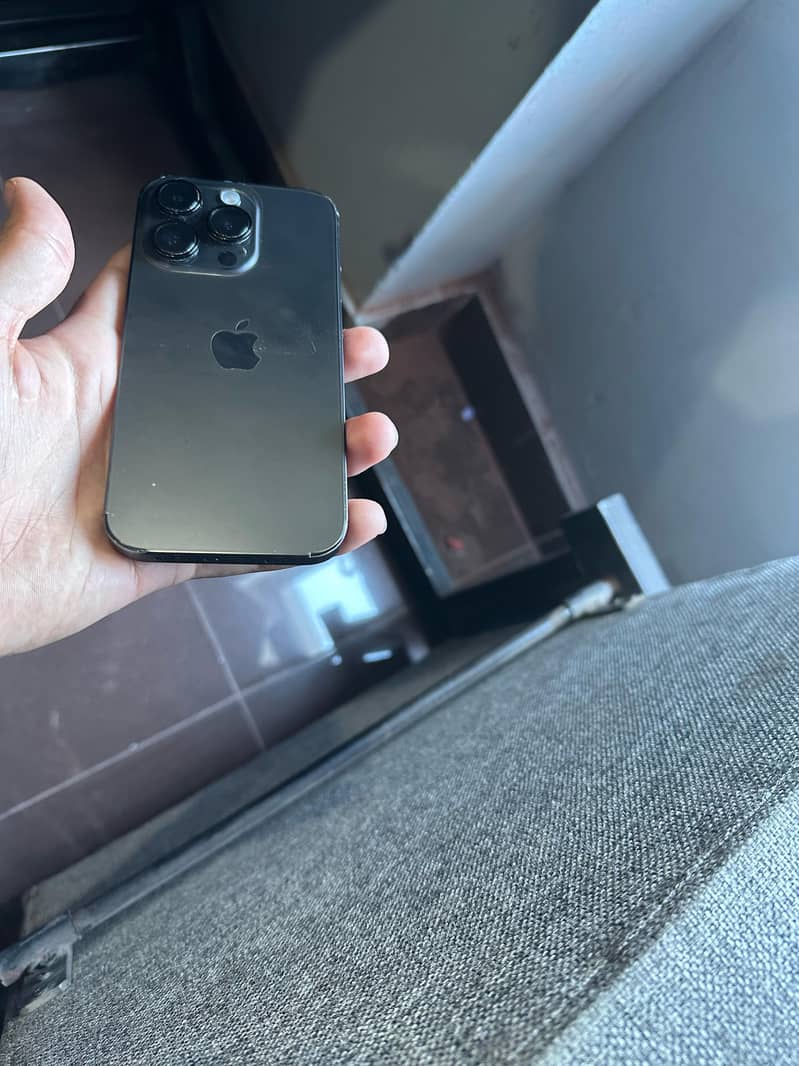 Iphone 14 pro (FU) Box pack  99 health 1