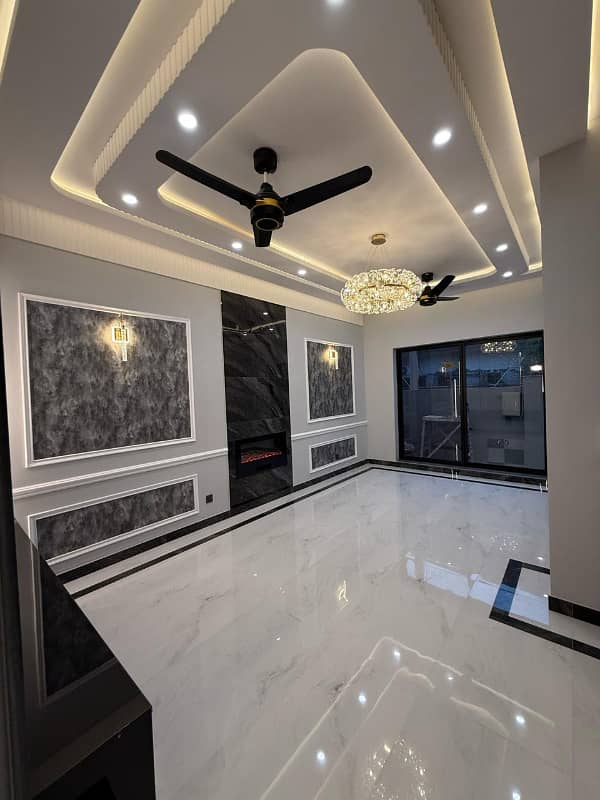 Booking From 2,500,000, 5 Marla Modern Houses In BB Block On 3 Years Installment Plan. 5
