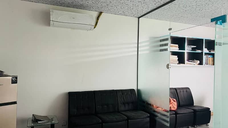 704 Square Feet Office Available For Rent In Gulberg Lahore 2