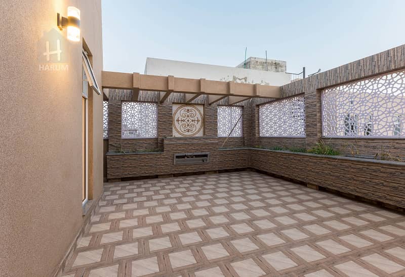 Prime Location 10-Marla Bungalow For Rent In DHA Phase 8 Contemporary Design, 4 Bedrooms &Amp; Top-Notch Amenities! 29