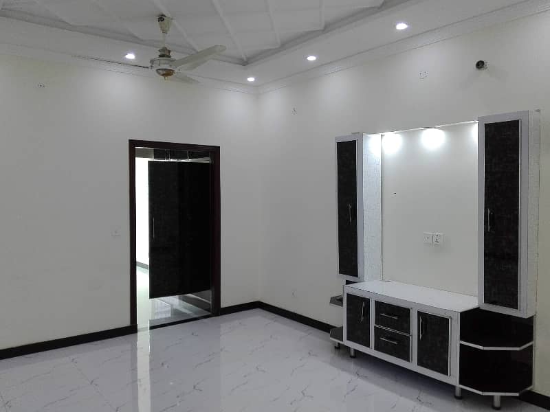 Affordable House Available For sale In Wapda Town Phase 1 - Block J2 1