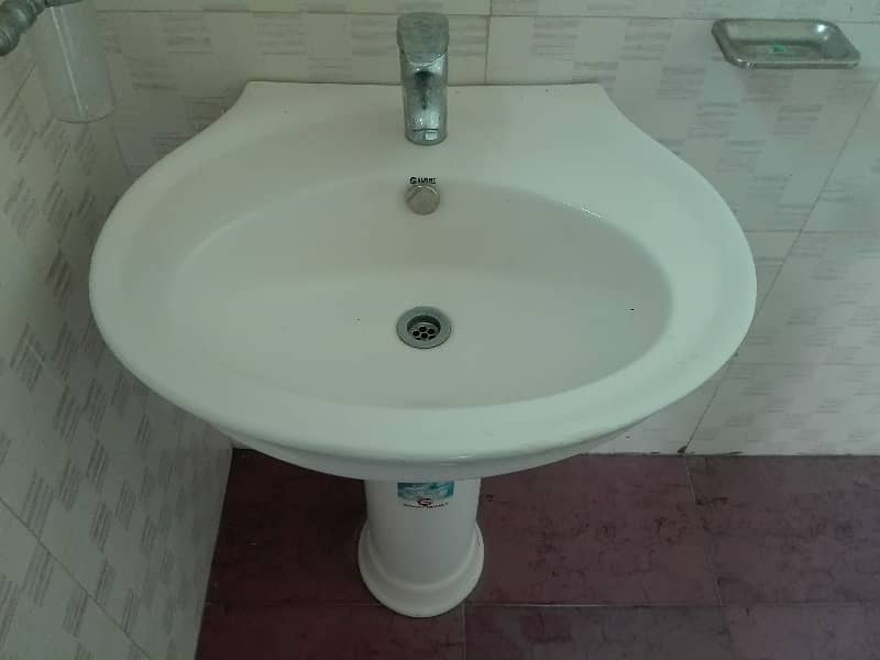 Affordable House Available For sale In Wapda Town Phase 1 - Block J2 3
