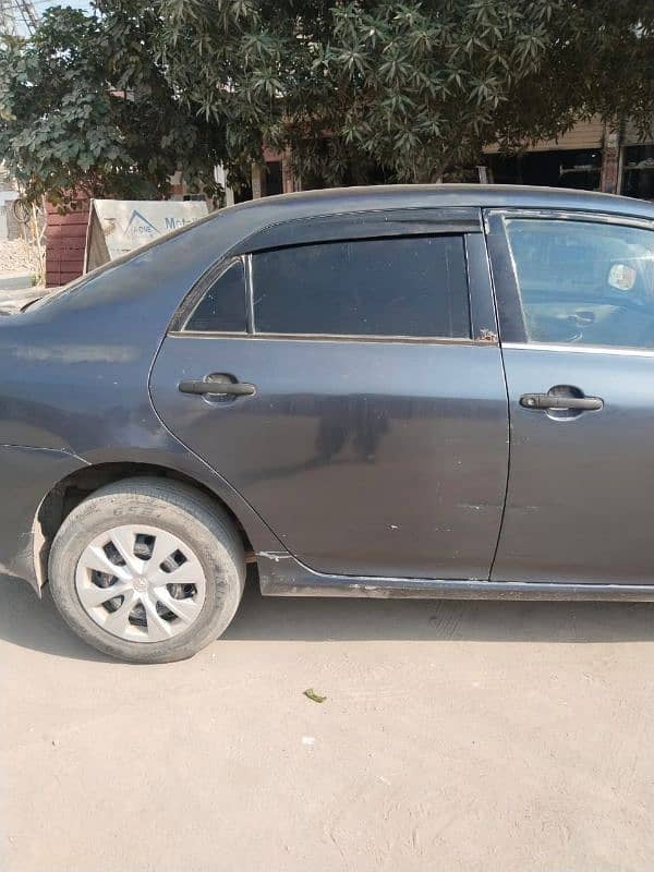 Toyota Corolla GLI 2011 3