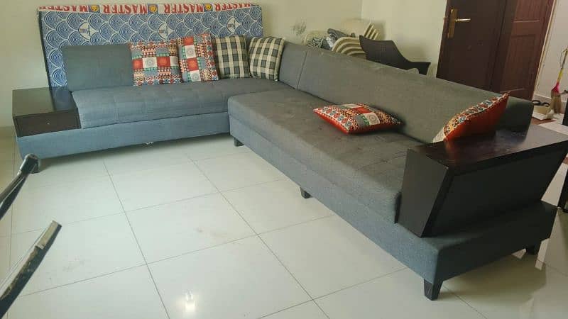 corner sofa 8 seet 0
