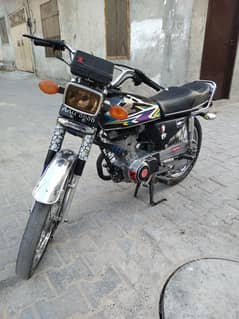 cg 125/2020 model good condition