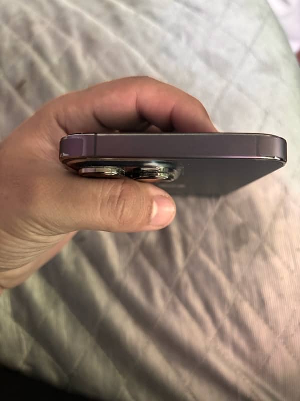 iphone 14pro max 2