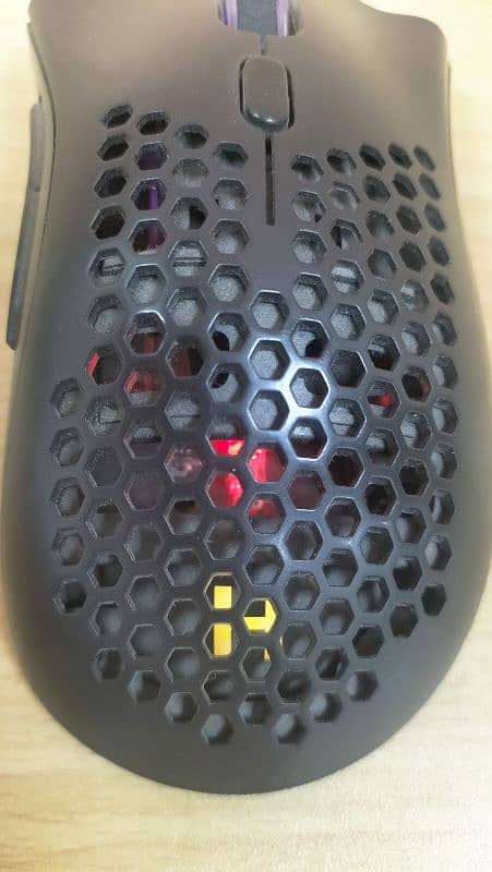 rgba lights wireless gamming mouse 0