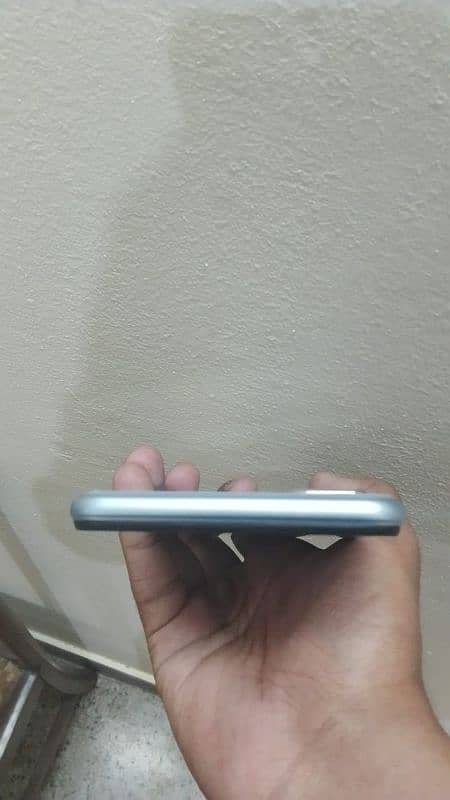 vivo y20s (8/256)gb complete box 5
