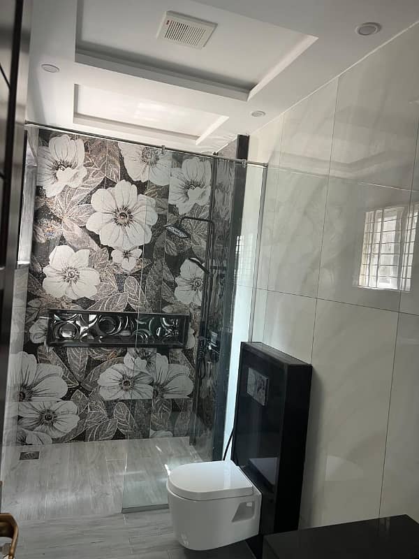 Dha11Rahber(Sector1)10 Marla Brand New Modern House Available For Sale 8