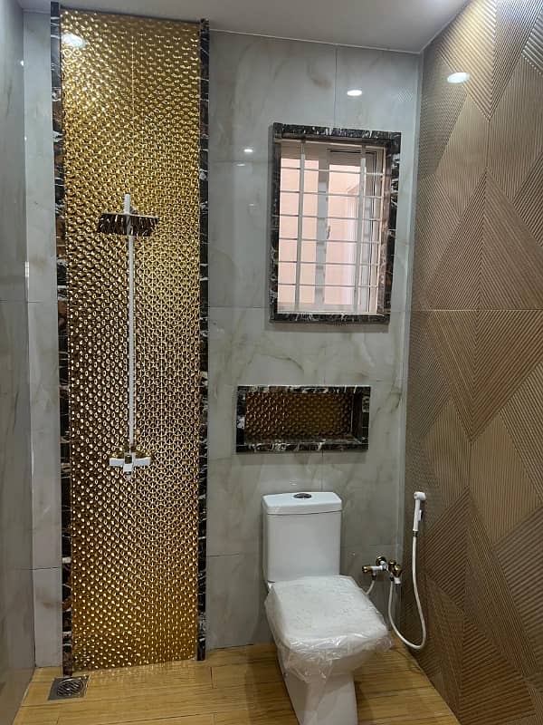 Dha11Rahber(Sector1)10 Marla Brand New Modern House Available For Sale 10