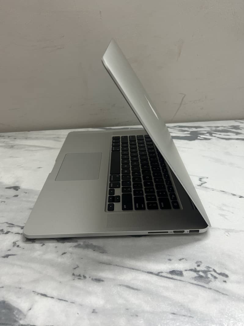 Macbook Pro Mid 2015 15 inch 2