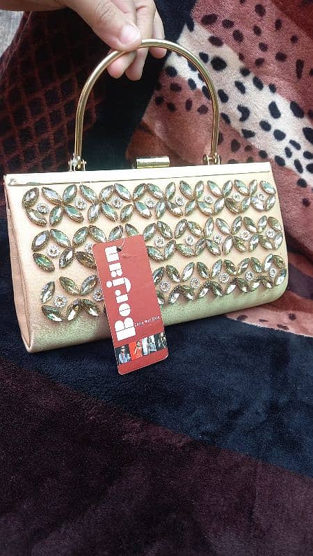 Golden clutch 1