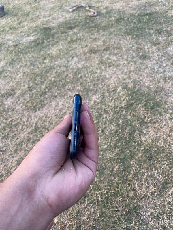 IPhone 11 Pro 1