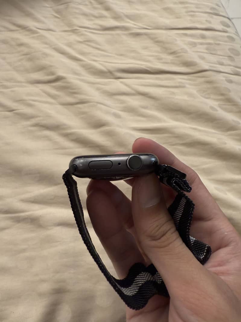 Apple Watch Series 5 3