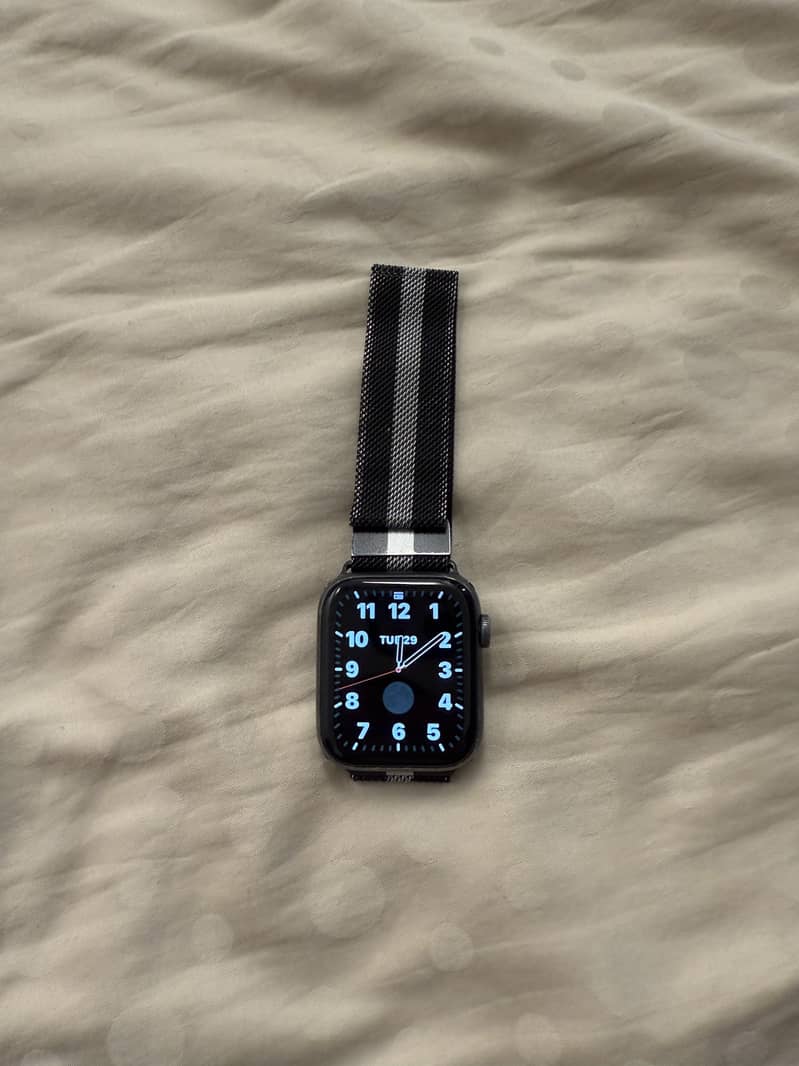 Apple Watch Series 5 4