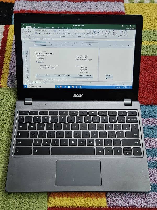 ACER slim laptop with M. 2 SSD 6