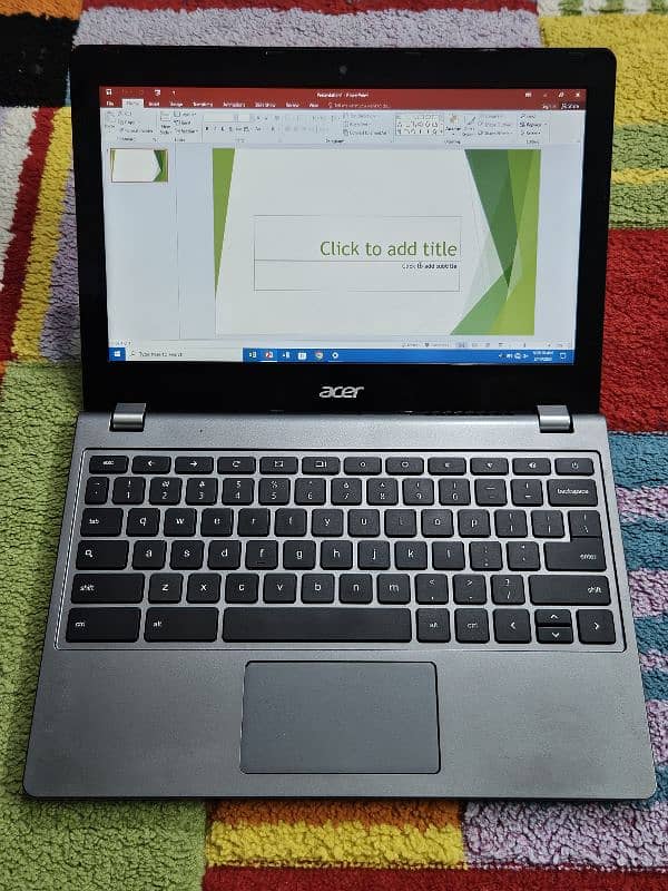 ACER slim laptop with M. 2 SSD 7