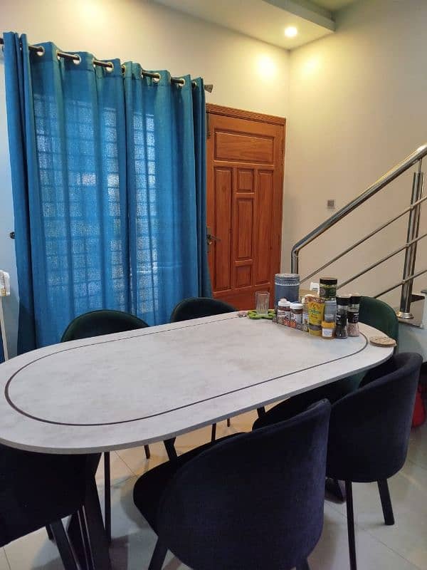 chair's for sale 5000/chair 4