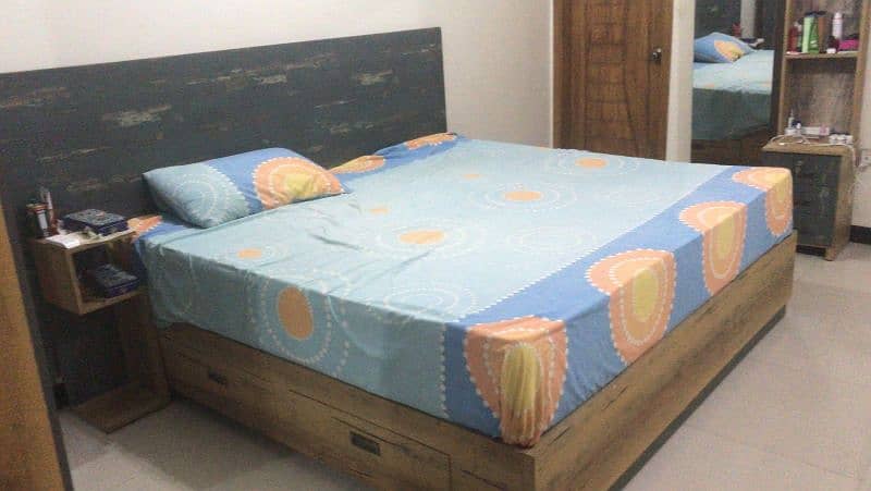King bed | side table | Mattress | Wardrobe | Dressing table 0