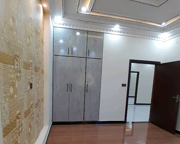 10 Marla New House Facing Park For Rent In Bismillah 1