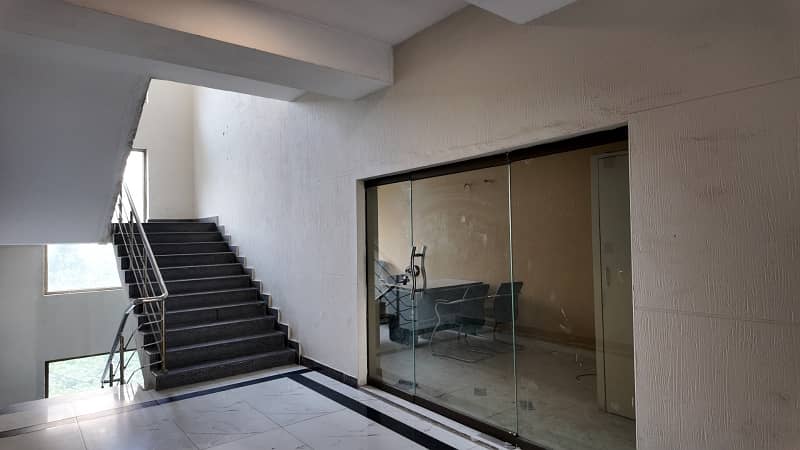 5 Marla Beautiful Lower Portion For Rent In Bismillah 3