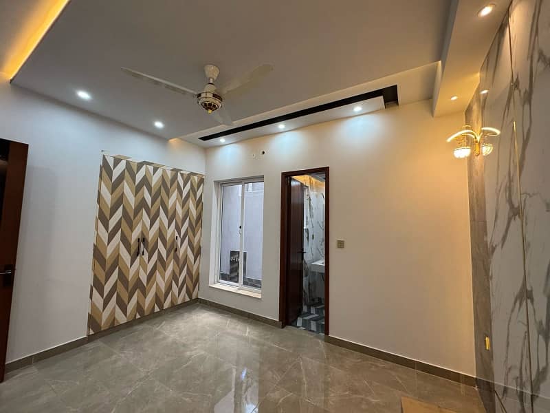 6 Marla Beautiful Upper Portion For Rent 4