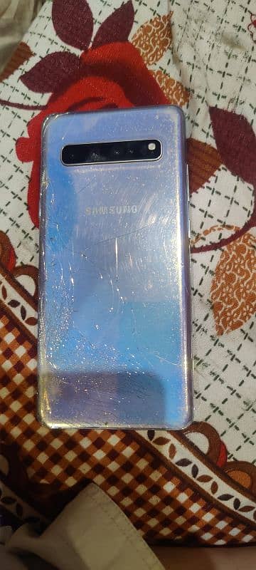 sansung galaxy s10 plus 5G 1