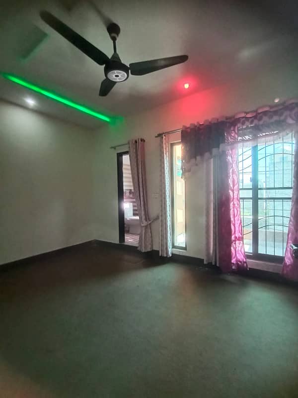 Furnished 3.5 Marla House for Sale in S J Garden, Main Bedian Road! 7