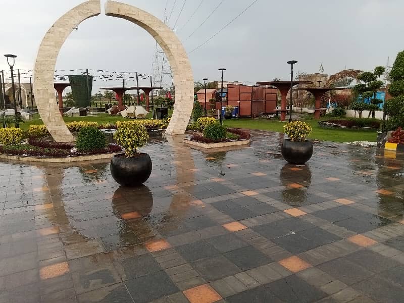 Investors Should Sale This Good Location Residential Plot Located Ideally In DHA Defence 0