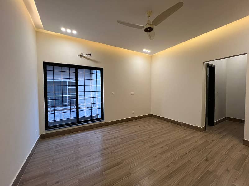 1 Kanal Luxury House For Sale In Bankers Avenue Society, Bedian Road, Lahore 2