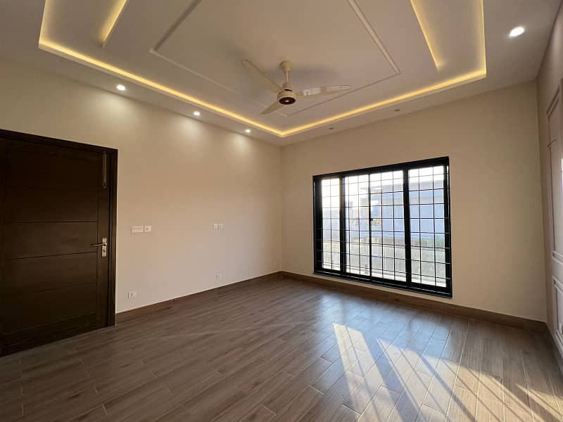 1 Kanal Luxury House For Sale In Bankers Avenue Society, Bedian Road, Lahore 9