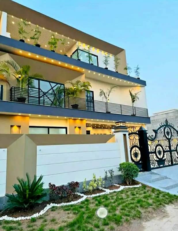 10 Marla Ultra Modern Luxurious Triple Storey House Available For Sale In Buch Executive Villas Multan Multan 2
