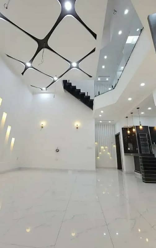 10 Marla Ultra Modern Luxurious Triple Storey House Available For Sale In Buch Executive Villas Multan Multan 26