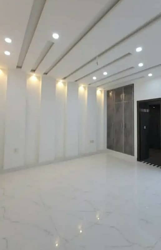 10 Marla Ultra Modern Luxurious Triple Storey House Available For Sale In Buch Executive Villas Multan Multan 28