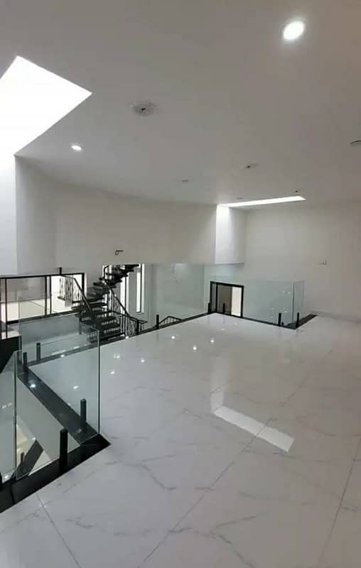 10 Marla Ultra Modern Luxurious Triple Storey House Available For Sale In Buch Executive Villas Multan Multan 36