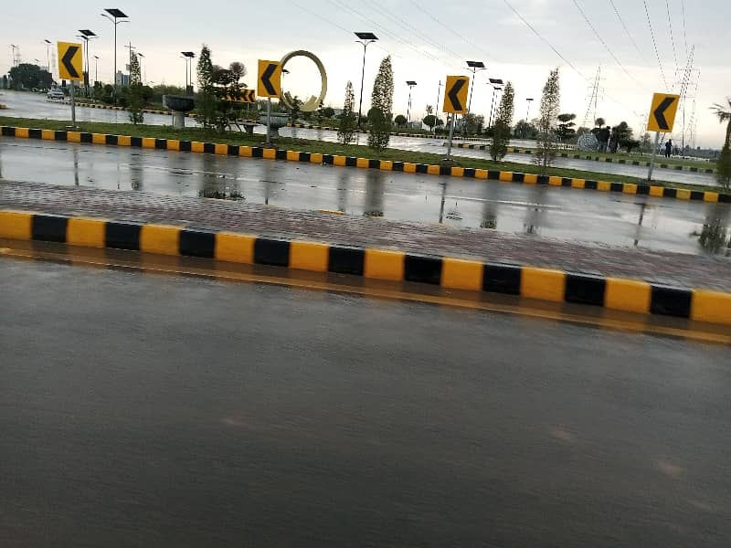 Good Location In DHA Sector C - Block 5 Residential Plot Sized 5 Marla For Sale 14