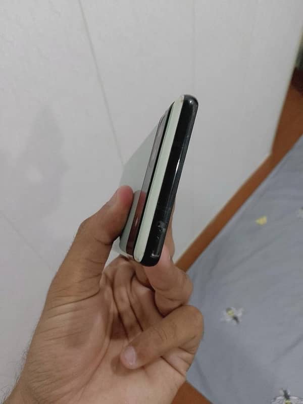 google pixel 6a 3