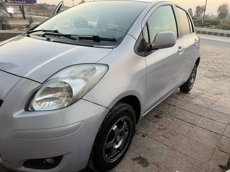 Vitz 2009 Push Start 8