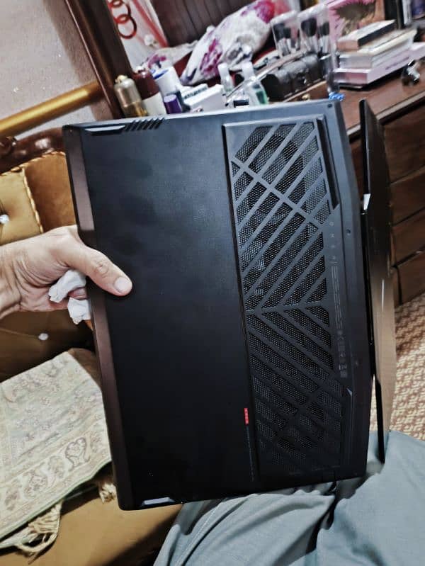 HP Omen 15  | RTX 2080 | 64GB Ram | 1TB NVMe | 144Hz Beast 4