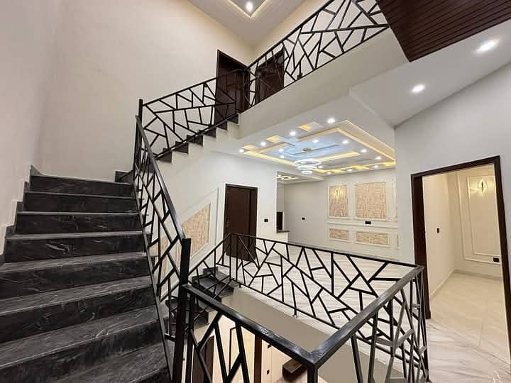 5 Marla Luxurious Triple Storey House Available For Sale In Buch Executive Villas Multan 9