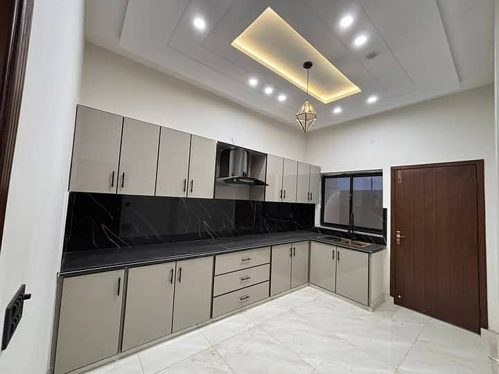 5 Marla Luxurious Triple Storey House Available For Sale In Buch Executive Villas Multan 14